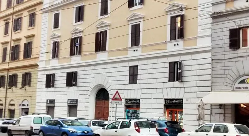 General view, Hotel Farini, Rome