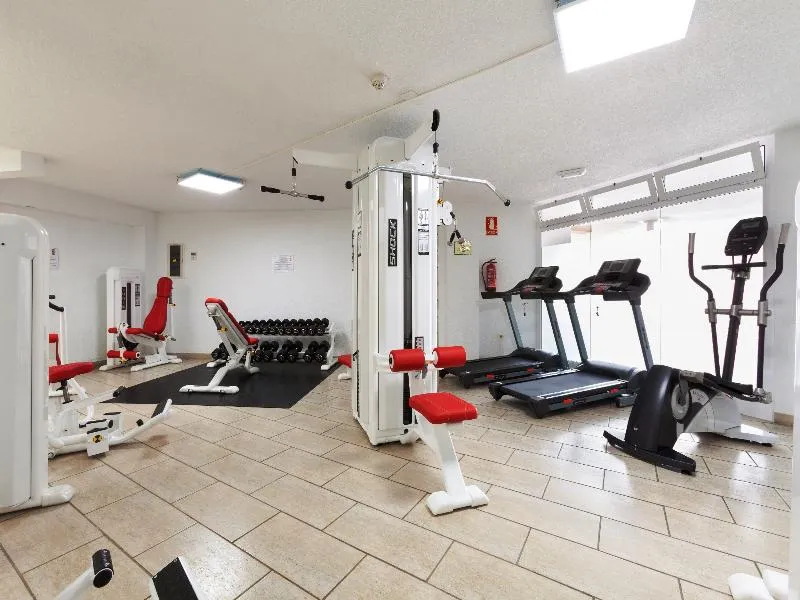 Sports and Entertainment, Dragos del Sur, Tenerife