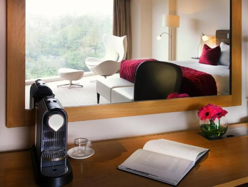 Room CLASSIC Room, The River Lee Hotel, Cork