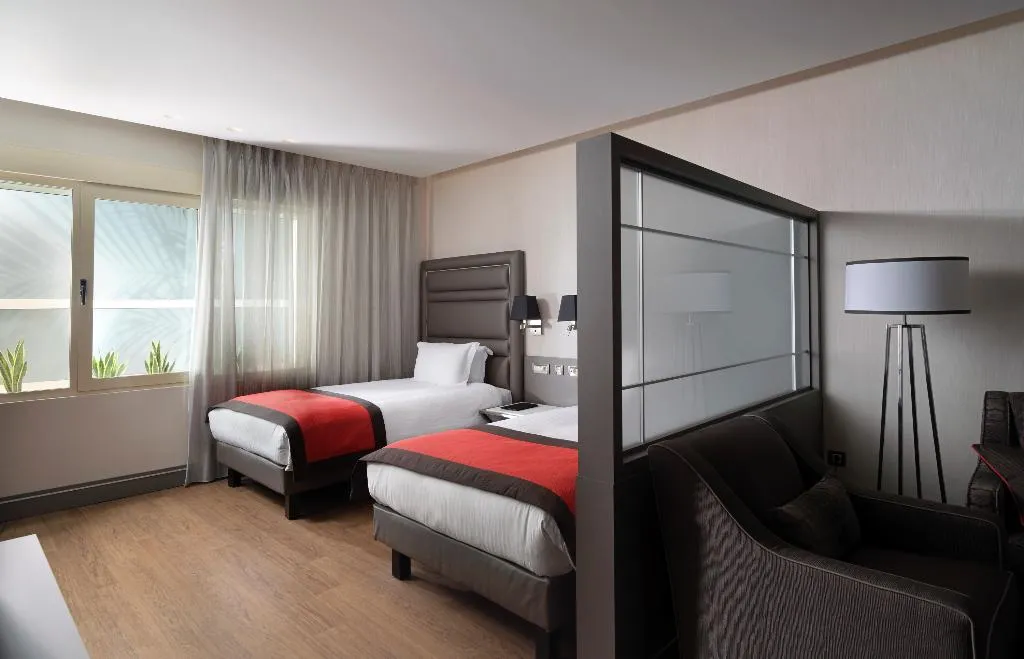 Double or Twin STANDARD Room, Holiday Suites, Athens
