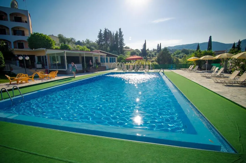 Pool, Margarita Apartments, Corfu