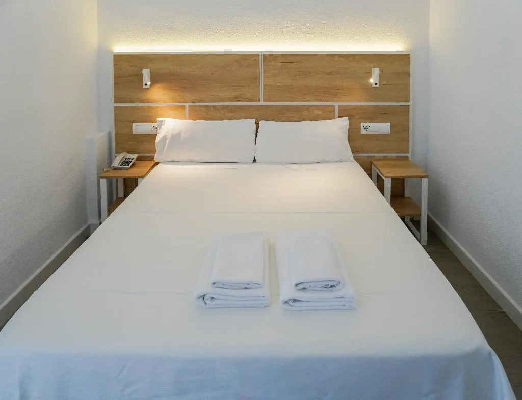 STUDIO SIDE SEA VIEW Room, ENDLSS Ibiza, Ibiza