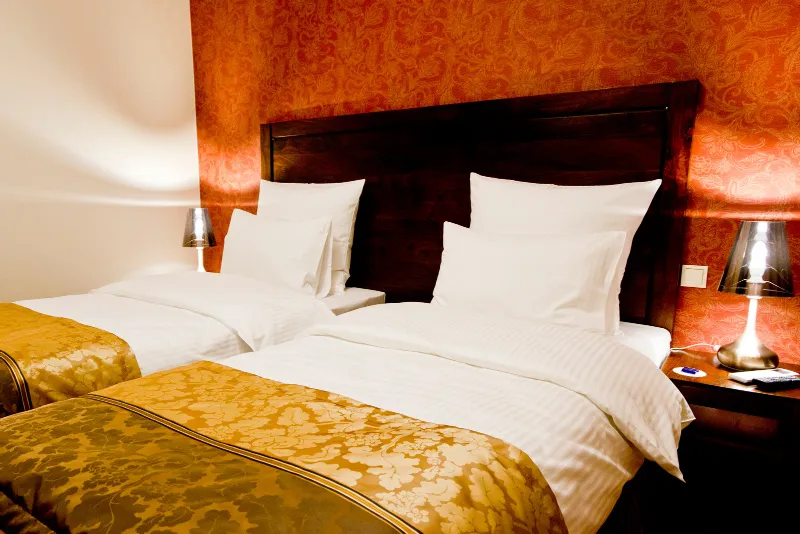 Room, Columbus, Krakow