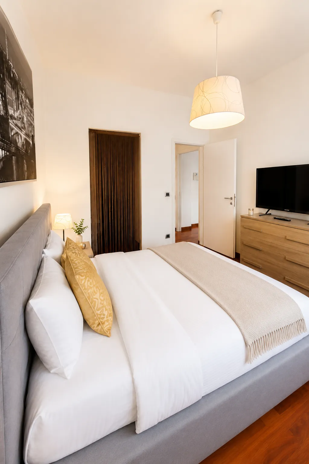 APARTMENT CONNECTING ROOM Room, Style Homes, Milan