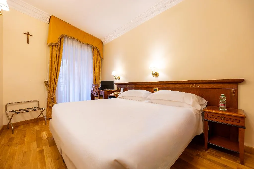 Double or Twin STANDARD Room, Hosianum Palace, Rome