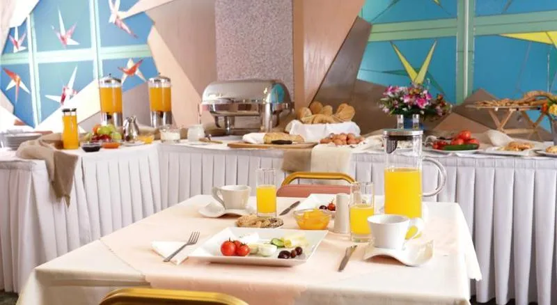 Restaurant, Xenophon Hotel, Athens