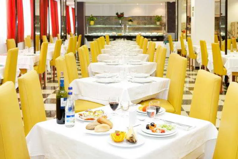 Restaurant, Bulevar Paguera, Majorca