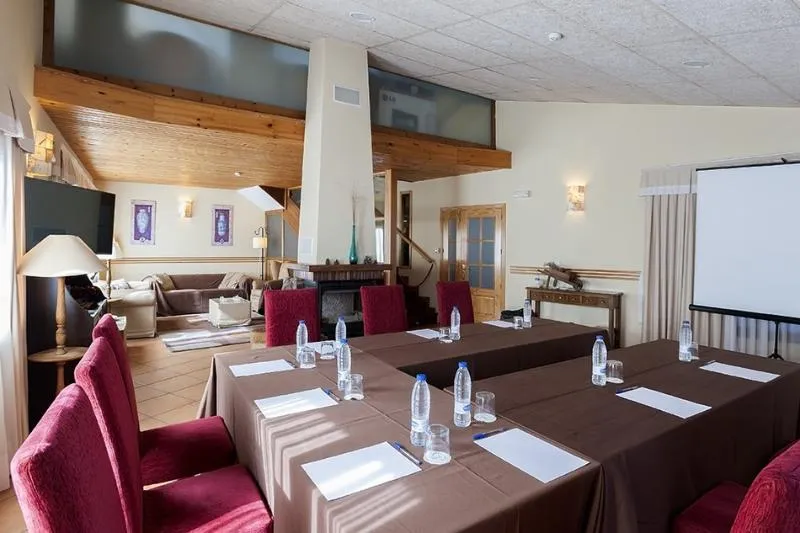 Conferences, La Sierra by Selecta, Madrid