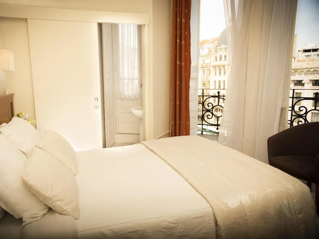 DOUBLE STANDARD Room, Aliados, Porto