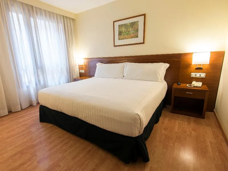 Double or Twin DELUXE Room, Plaza Las Matas Hotel, Madrid