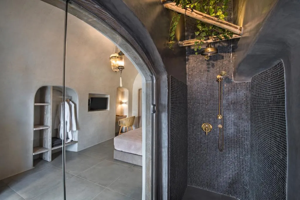 SUITE SEA VIEW HONEYMOON Room, Athina Luxury Suites, Santorini