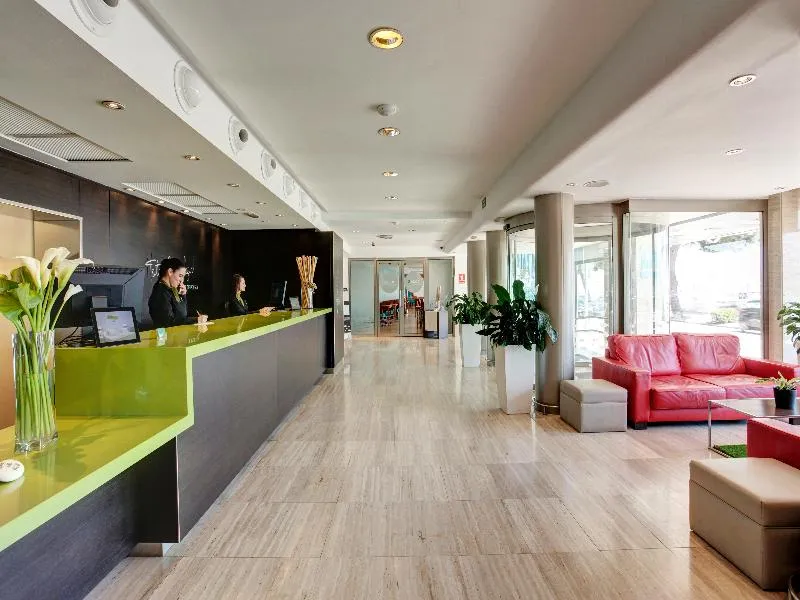 Lobby, Costa Azul, Majorca