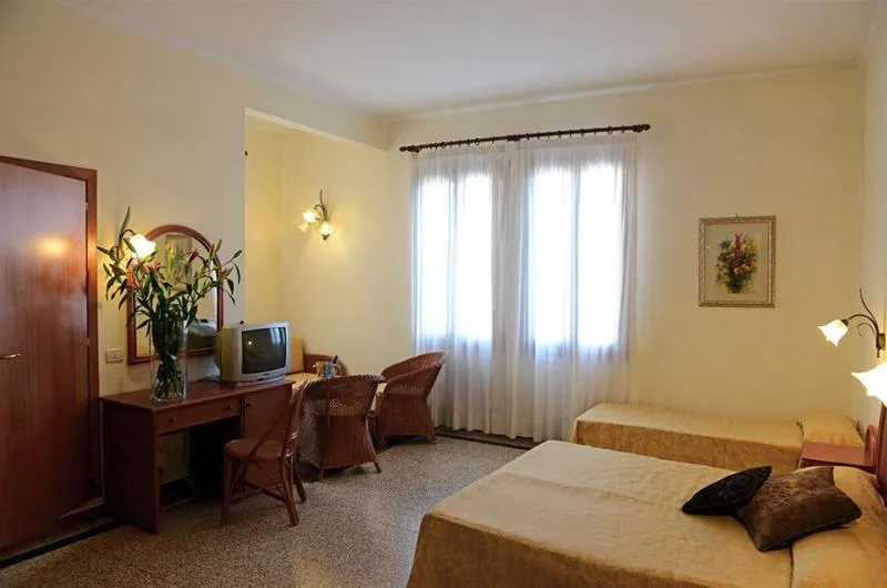 General view, Villa Orio E Beatrice, Venice