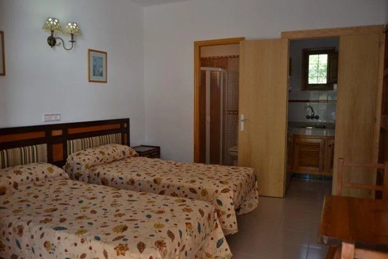 Room, Bungalows Es Pins, Ibiza