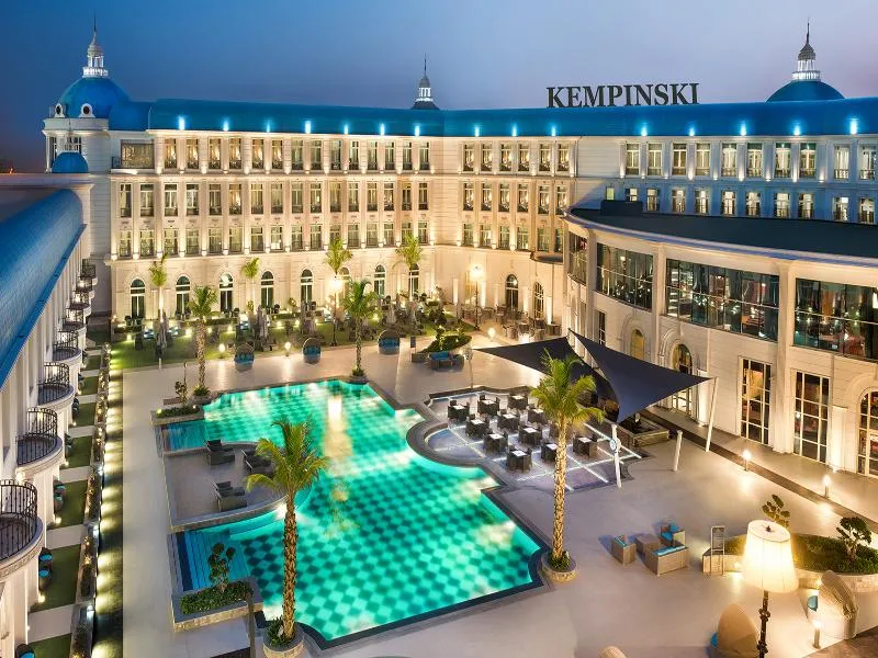 Pool, Kempinski Palace Cairo, Cairo