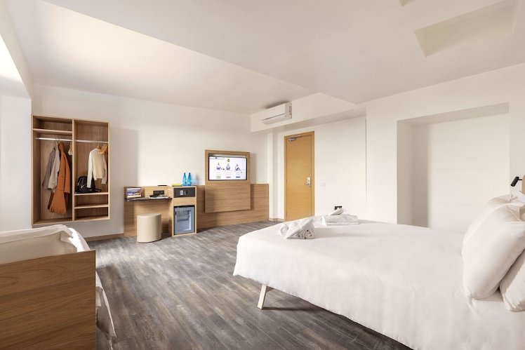B B Hotel Pomezia Roma, Rome