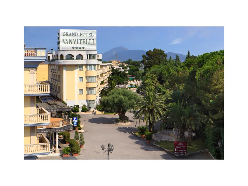 General view, Grand Hotel Vanvitelli, Naples