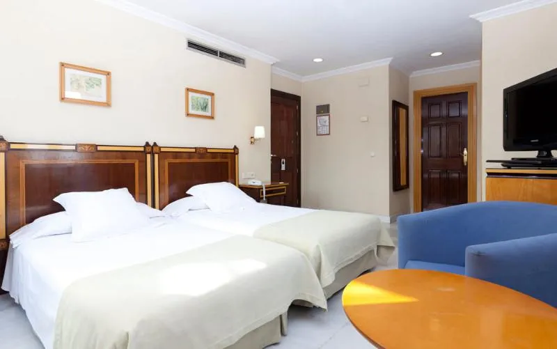 FAMILY ROOM CAPACITY 2 Room, Don Curro, Costa Del Sol