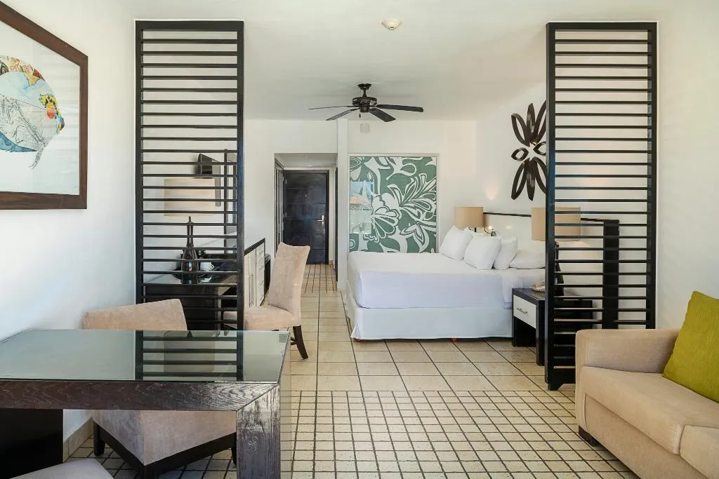 JUNIOR SUITE STANDARD Room, Ocean Coral & Turquesa All Inclusive, Cancun Area