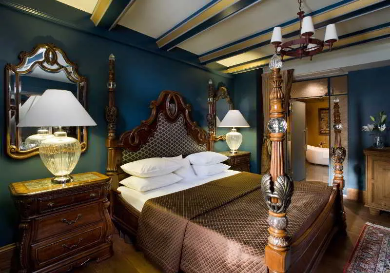 Room, Kanonicza 22, Krakow