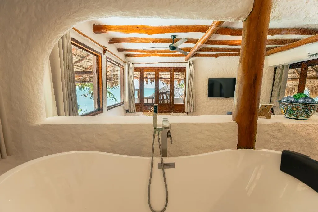 SUITE KING SIZE BED Room, Hotel Las Nubes Holbox, Cancun Area