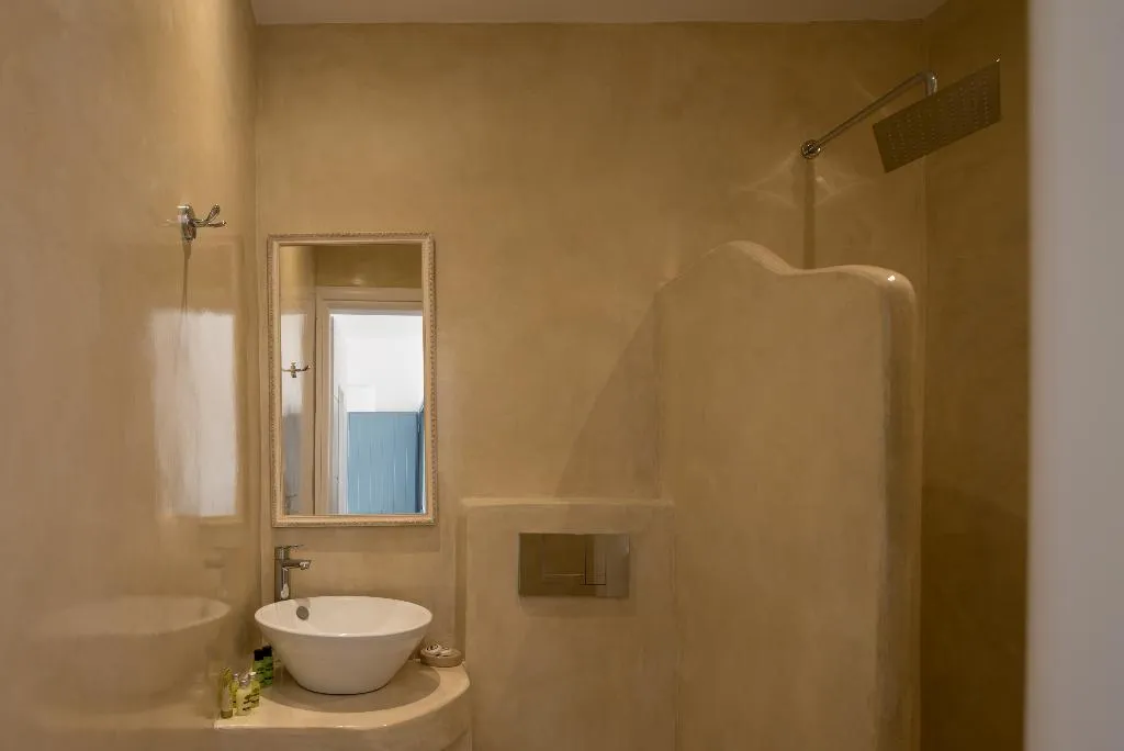 DOUBLE GARDEN VIEW Room, Caldera Romantica, Santorini