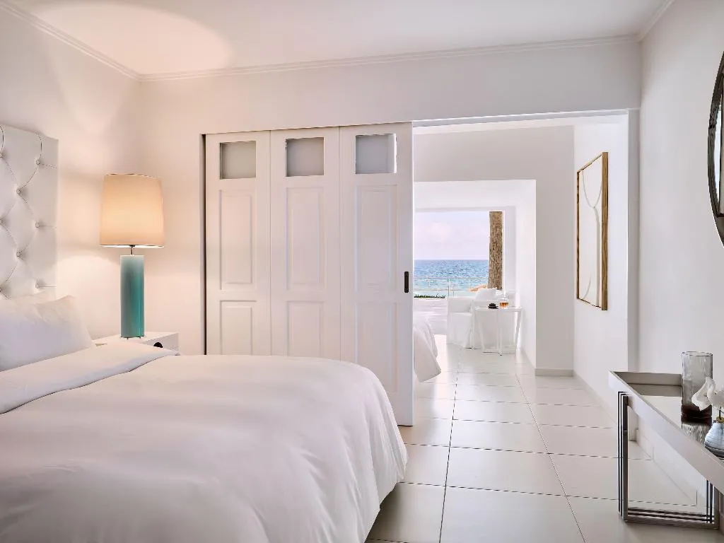 SUITE SEA FRONT Room, Grecotel LUXME White, Crete
