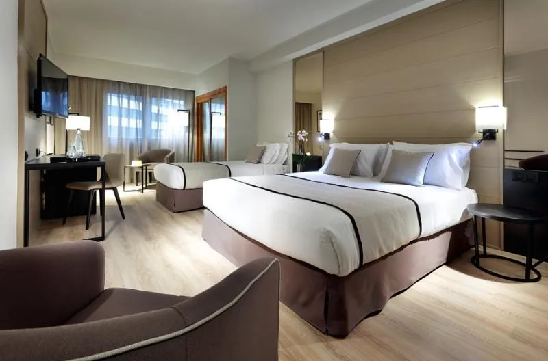 Room, Exe Rey Don Jaime, Valencia