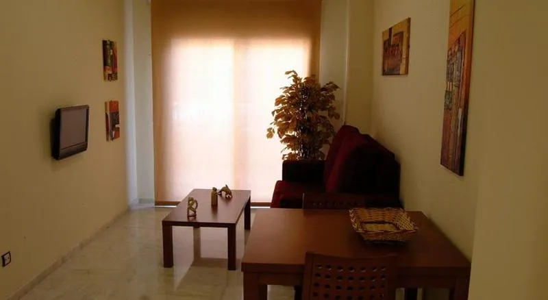 STUDIO STANDARD Room, Covadonga Apartamentos Turisticos, Seville