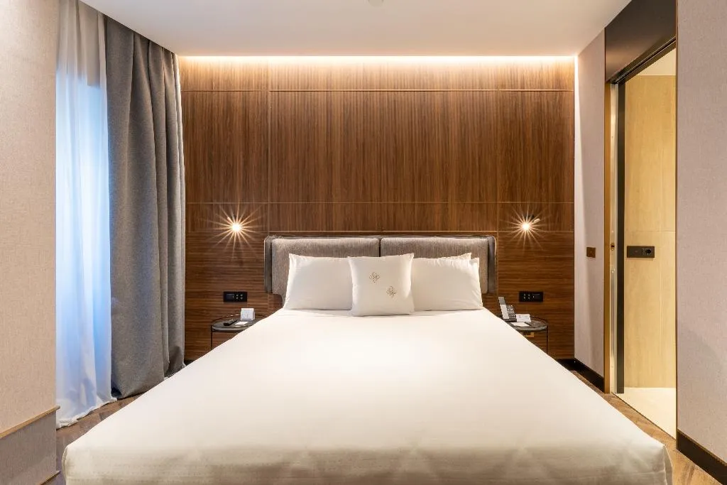 DOUBLE STANDARD Room, Hotiday Roma Trevi, Rome