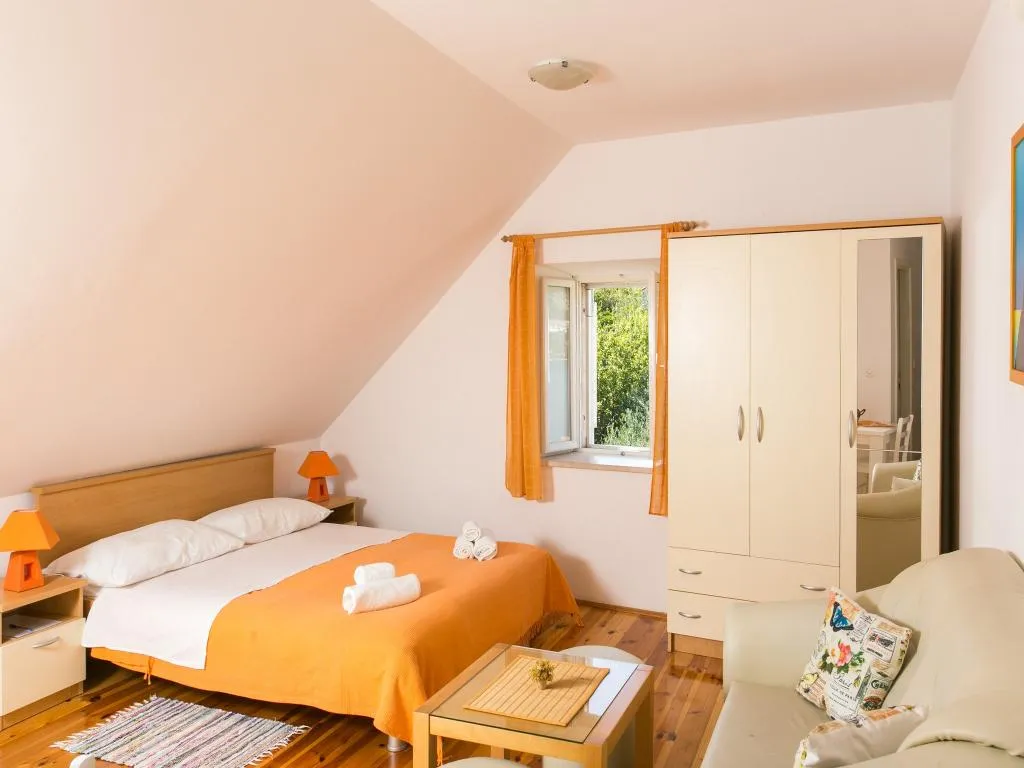 STUDIO CAPACITY 2 Room, Apartments Orka, Dubrovnik
