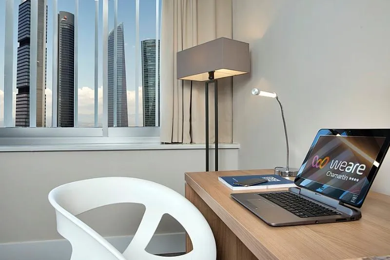 Room, Hotel Chamartin the One, Madrid