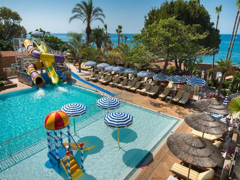 Pool, Amathus Beach Hotel Limassol, Cyprus