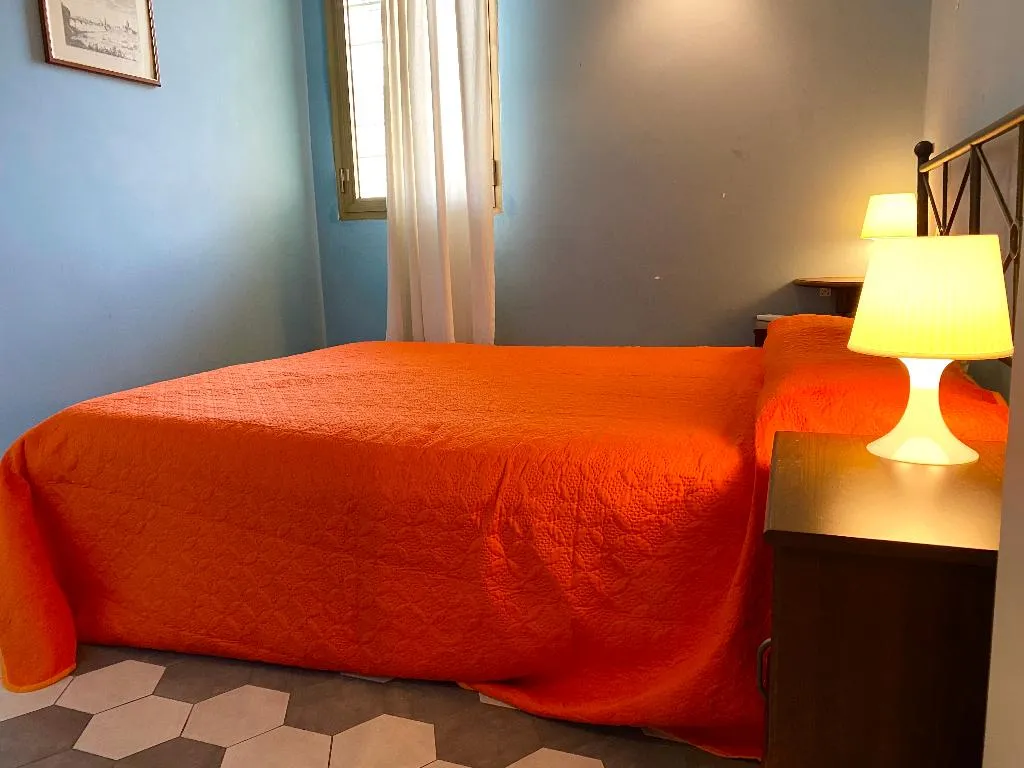 Double or Twin STANDARD Room, Palazzo Panzani, Florence