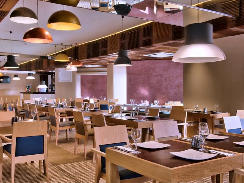 Restaurant, db San Antonio Hotel + Spa - All Inclusive, Malta