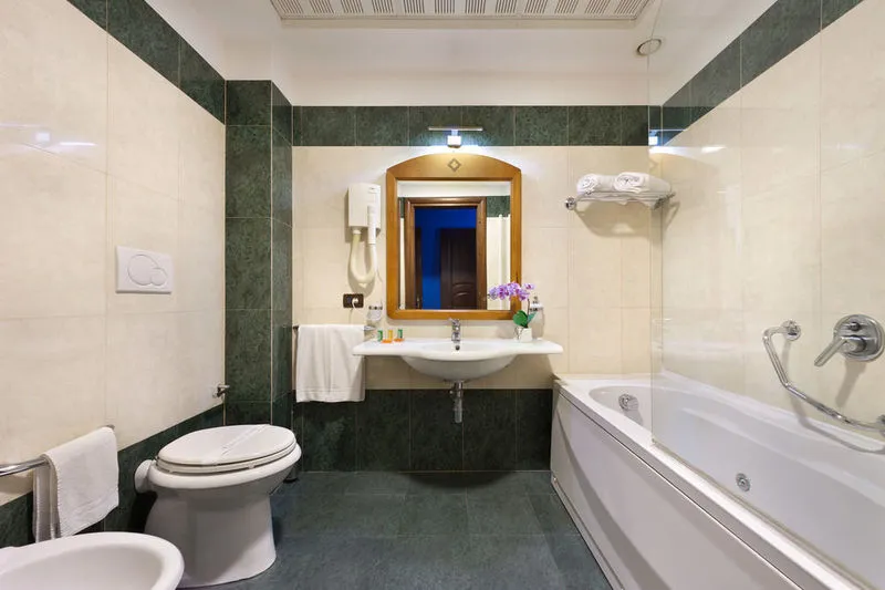 Room, Ulisse Deluxe Hostel, Naples