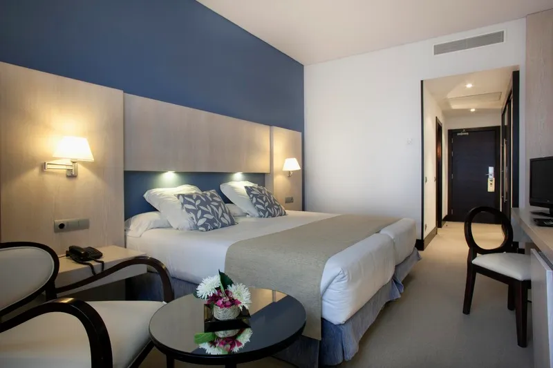 Room, Nuevo Boston, Madrid