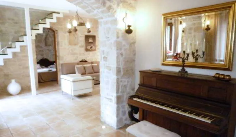 Lobby, Dominikos, Crete