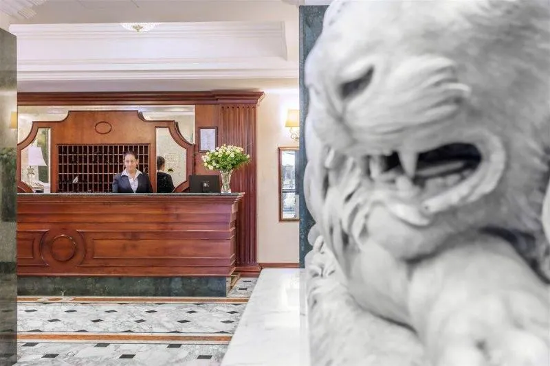 Lobby, Raeli Hotel Regio, Rome