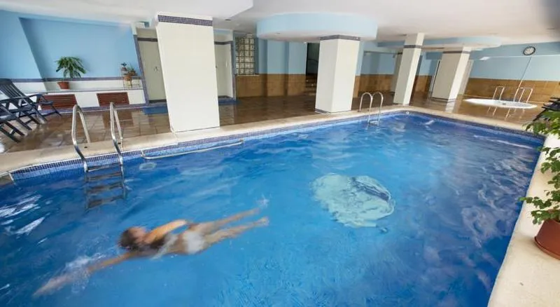 Pool, Tres Anclas, Valencia