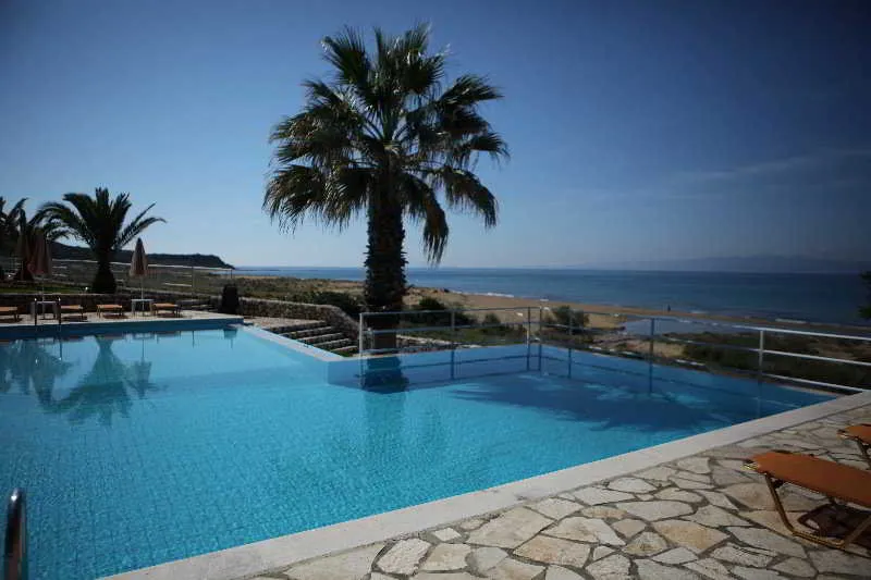 Pool, Marina Bay, Kefallinia