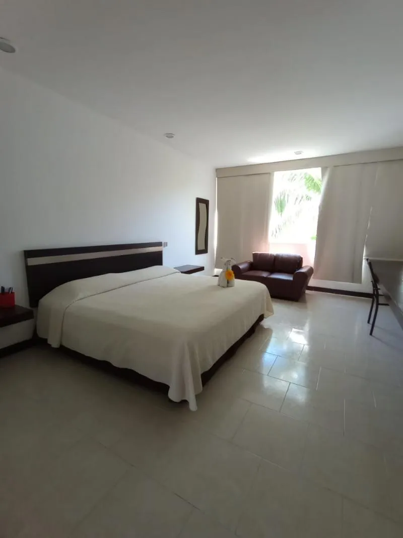 SINGLE STANDARD Room, Plaza Playa, Playa Del Carmen