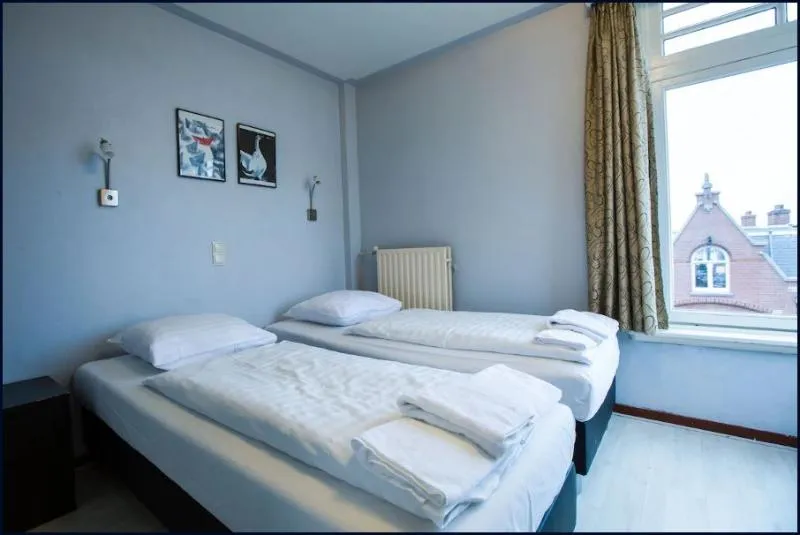 TWIN STANDARD Room, Trianon Hotel, Amsterdam