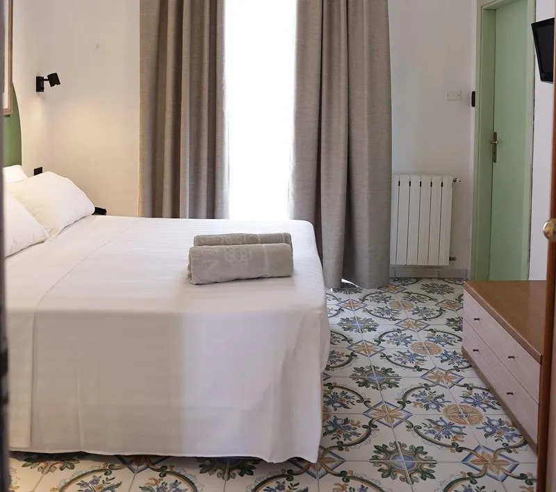 Double or Twin STANDARD Room, Hotel Oriente - Beach & Spa, Naples
