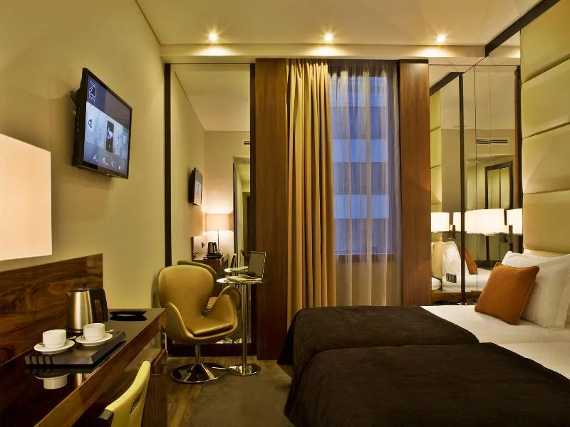 Double or Twin SUPERIOR Room, Turim Av Liberdade Hotel, Lisbon