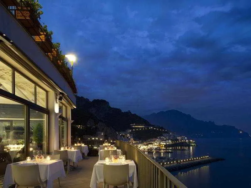 Restaurant, Miramalfi, Naples