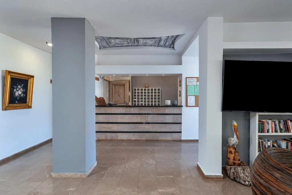 Lobby, Naiades hotel, Crete