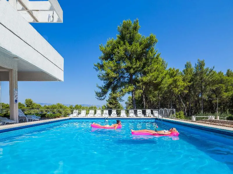 Pool, Hvar, Split