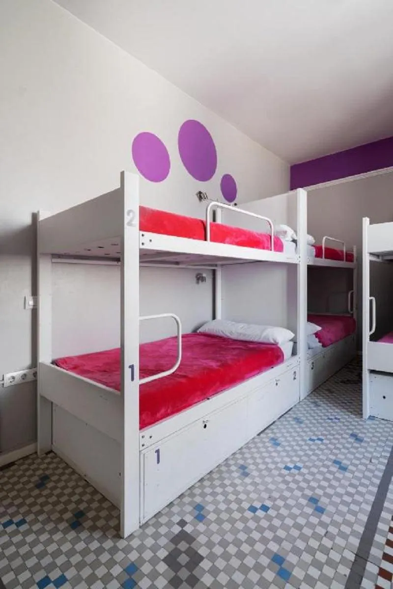 Bed in dormitory CAPACITY 6 Room, Purple Nest, Valencia