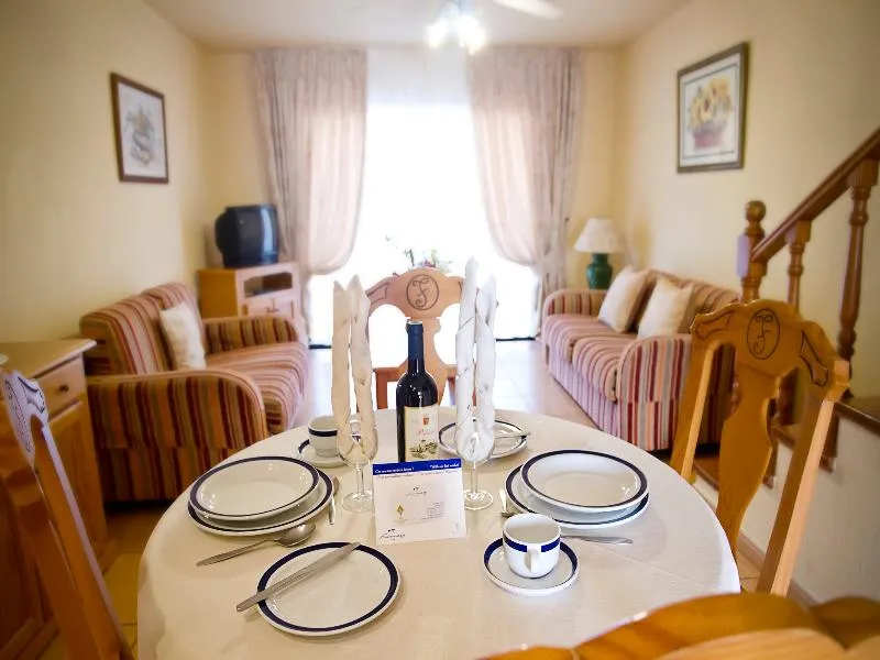 APARTMENT TWO BEDROOMS Room, Fairways Club, Tenerife